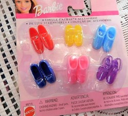 2001 BARBIE DOLL NEW IN PKG  COLLECTION  68715  LITTLE EXTRA SHOES Choice of 3
